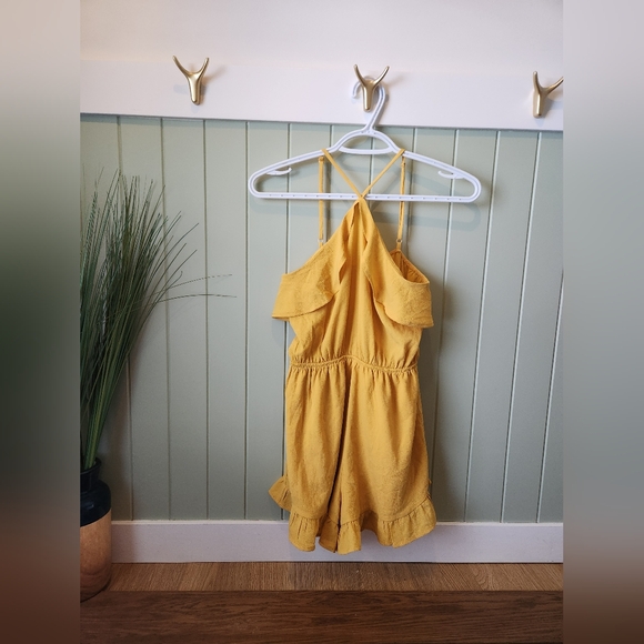 Romper - Picture 1 of 3